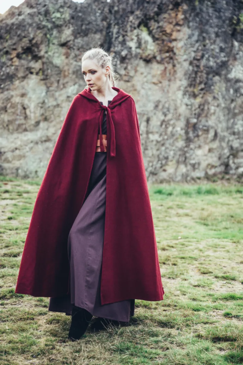 Online Leonardo Carbone Klassischer Mittelalterumhang "Elinor" Rot