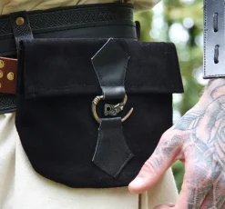 Shop Leonardo Carbone Leder-Gürteltasche mit Drachenschließe "Will" Schwarz