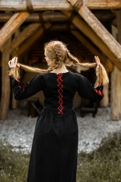New Leonardo Carbone Mittelalterkleid