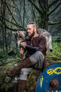 Store Leonardo Carbone Mittelalterstiefel aus Wildleder- Dunkelbraun