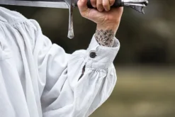 Best Sale Leonardo Carbone Piratenhemd mit Kragen