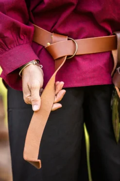Discount Leonardo Carbone Ringgürtel aus robustem Leder 