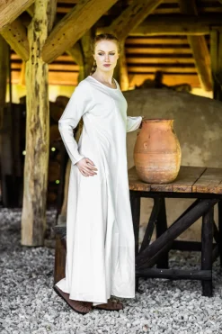Clearance Leonardo Carbone Schlichtes Wikinger Unterkleid 