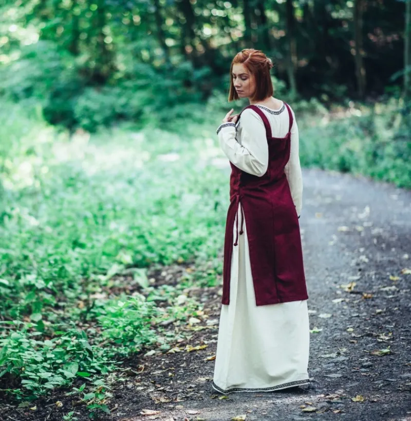 Shop Leonardo Carbone Wikinger Überkleid aus Wolle "Aila" Rot