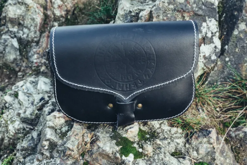 Cheap Leonardo Carbone Wikinger Leder Gürteltasche "Folkvar" mit Vegvisir Schwarz