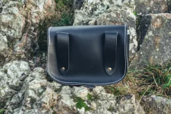 Cheap Leonardo Carbone Wikinger Leder Gürteltasche "Folkvar" mit Vegvisir Schwarz