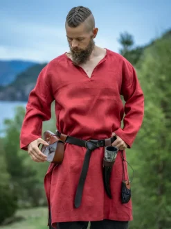Clearance Leonardo Carbone Wikinger Leinentunika "Halvar" Rot