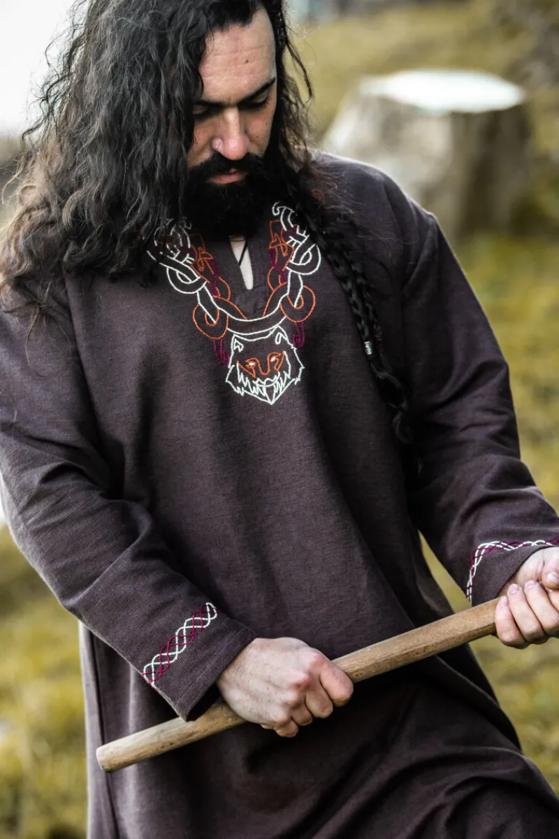 Outlet Leonardo Carbone Wikinger Tunika "Freki" mit Handstickerei Braun