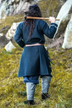Fashion Leonardo Carbone Wikinger Tunika "Snorri" mit Urnes-Stil Handstickerei Schwarz