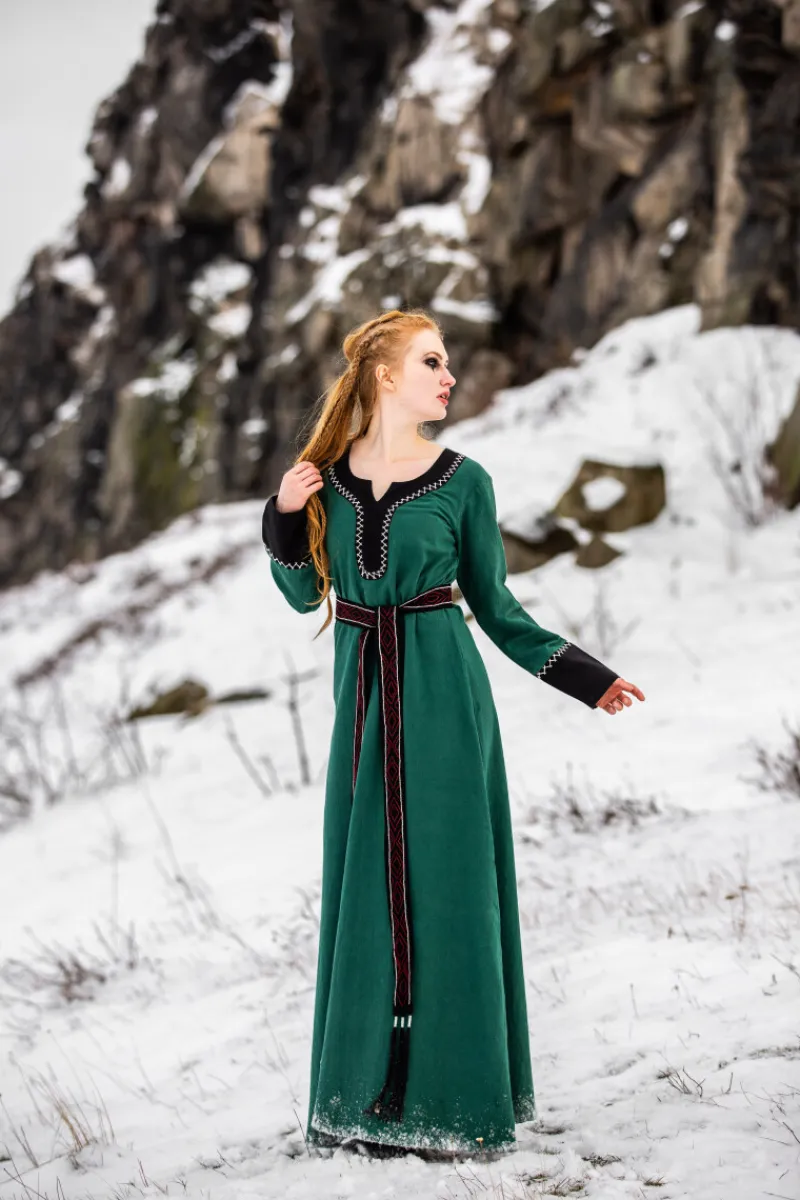 Cheap Leonardo Carbone Wikingerkleid "Freya" Grün