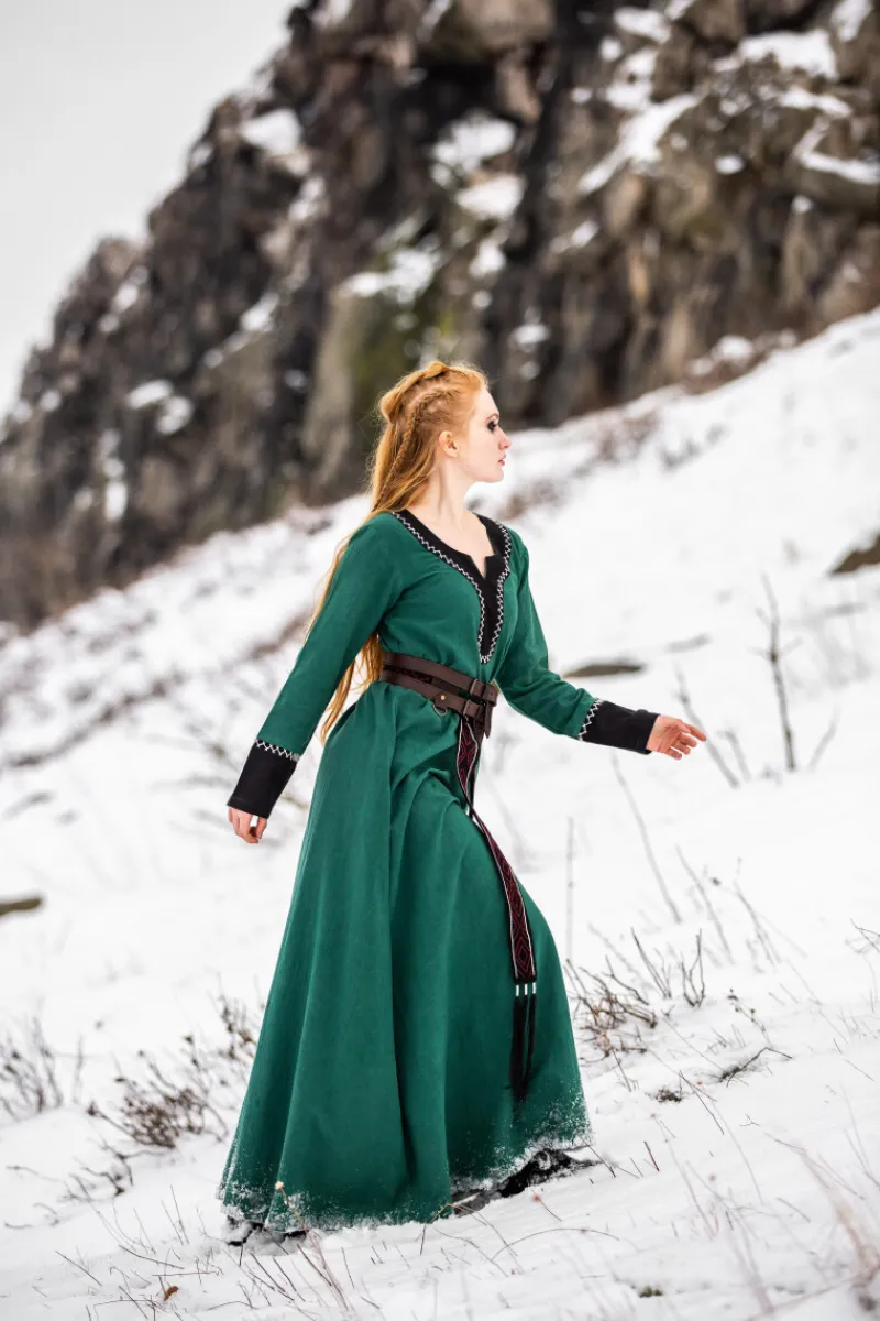 Cheap Leonardo Carbone Wikingerkleid "Freya" Grün