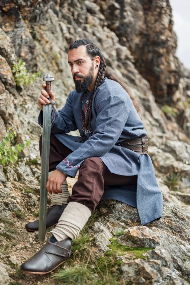 Store Leonardo Carbone Wikingertunika "Freki" mit Handstickerei Blaugrau