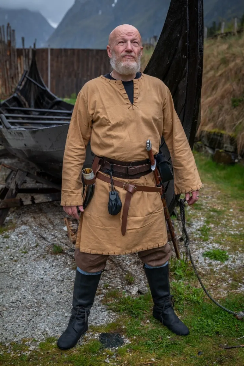 New Leonardo Carbone Wikingertunika mit Stickerei "Erwin" Honigbraun