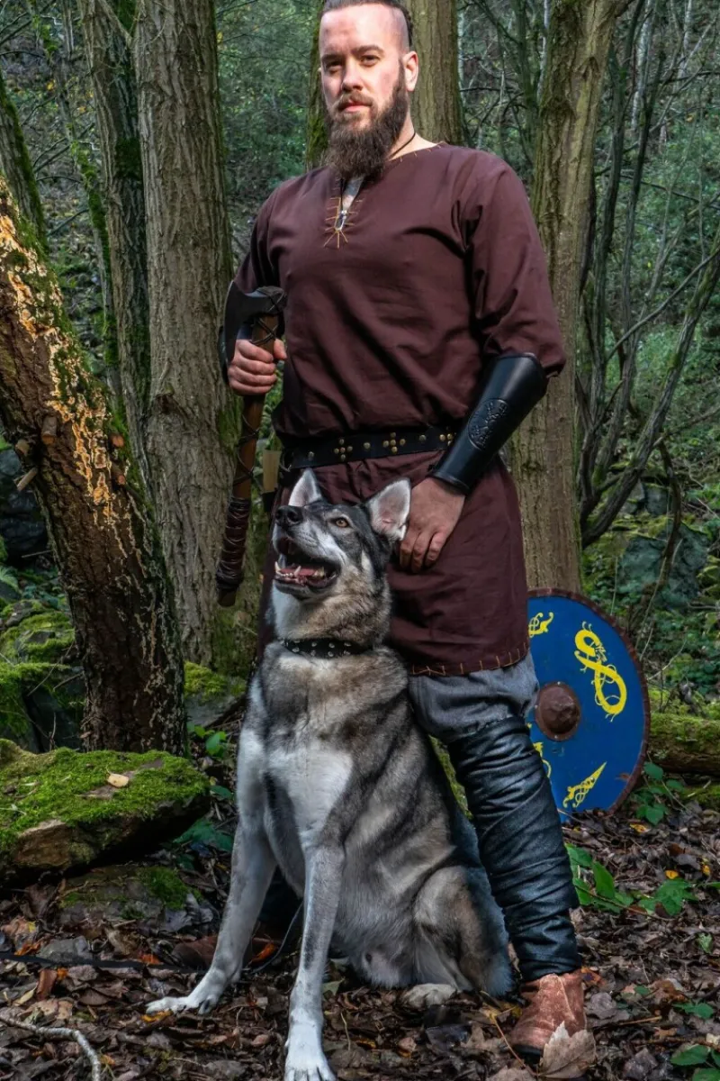 Online Leonardo Carbone Wikingertunika mit Stickerei "Erwin" Dunkelbraun