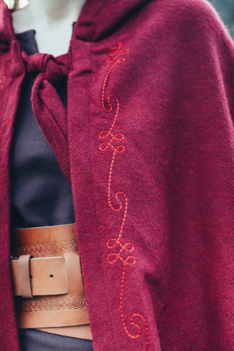 Online Leonardo Carbone Wollumhang mit Stickerei "Alma" Rot
